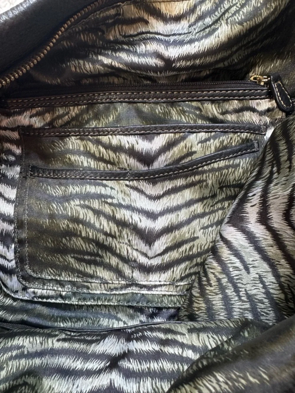 Kate Landry Black Leather Hobo Bag with Tortoiseshell Chain Strap zip top